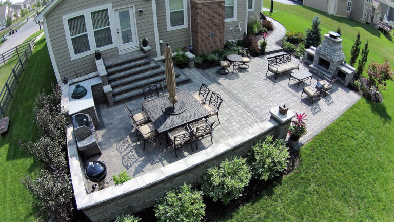 Deck Design Ideas for Ohio: Creating Your Outdoor Oasis